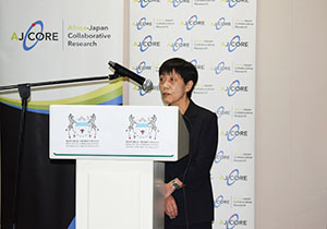 Dr. Umetsu, Program Officer