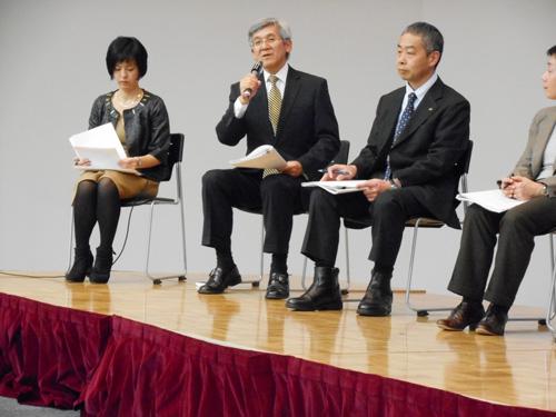 講演の様子