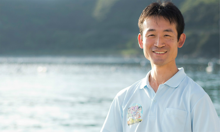 愛南町水産課水産振興係
愛南町海洋資源開発センター 清水陽介さん
