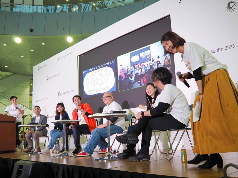 《JST主催》科学技術による社会課題解決の糸口をさぐる 中学生がカードゲームで、サイエンスアゴラ2023より