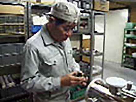 THE MAKING （323）オフィスチェアができるまで