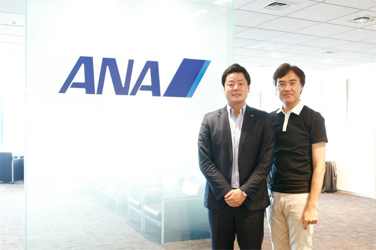 ANAホールディングス株式会社 デジタル・デザイン・ラボ チーフディレクター 津田佳明(右)さん / アバター・プログラム・ディレクター 深堀昂(左)さん