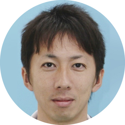 春田純選手 ロンドンパラリンピックに出場し、4×100mリレーで4位入賞。「義足を着けている足は筋肉量が減りやすいため、常に筋力強化が必要です。現在は筋肉量を増やし、義足を操るというスキルを身に付けています」 写真提供:Xiborg